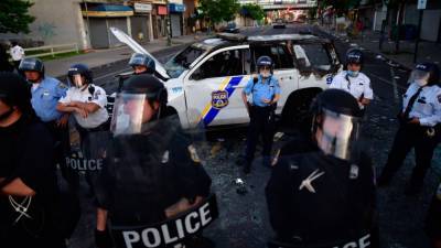 Jim Kenney - Mayor Kenney, Commissioner Outlaw announce investigation into city’s protest response - fox29.com