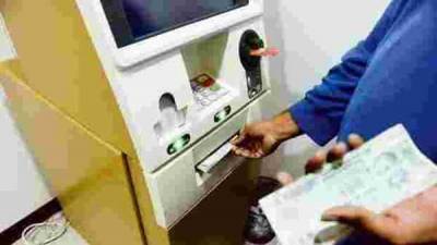 Wary of infections, people shun ATMs - livemint.com - India - city Mumbai