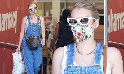 Emma Roberts - Emma Roberts looks country chic as she wears denim overalls to pick up items at a pharmacy - dailymail.co.uk - Usa - Los Angeles - city Los Angeles - county Storey