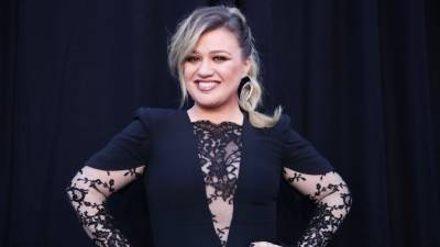 Kelly Clarkson - Kelly Clarkson reveals she was body-shamed, ‘felt more pressure’ when she was ‘thin and not super healthy’ - foxnews.com - Usa