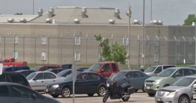 100 inmates at Lindsay super jail staging hunger strike over water access, food quality - globalnews.ca