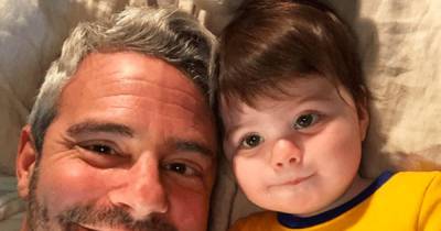 Andy Cohen - Andy Cohen's son adorably kisses doll of dad - wonderwall.com