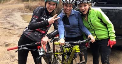 Lacombe sisters launch biking day camp after pandemic shuttered their summer jobs - globalnews.ca