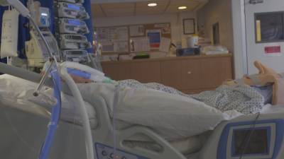 Number of Covid-19 patients in ICUs falls - rte.ie - Ireland - county Midland