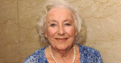 Vera Lynn - Dame Vera Lynn death: Singer and Second World War ‘Forces’ Sweetheart’ dies aged 103 - msn.com - India - Britain - Egypt - Burma