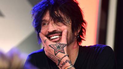 Tommy Lee - Tommy Lee's interview ends abruptly when hosts ask which of his ex-lovers was 'best' - foxnews.com