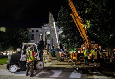 Confederate obelisk removed from Georgia square amid cheers - clickorlando.com - city Atlanta - Georgia - county Decatur
