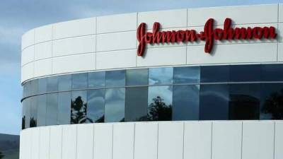 Johnson & Johnson will stop selling its 'Clean & Clear ' fairness products in India - livemint.com - India