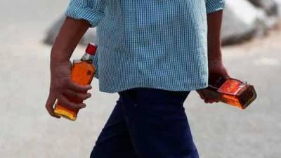 Naveen Patnaik - Liquor makers urge Odisha govt to cut 'special Covid-19 fee' - livemint.com - India