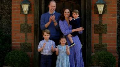 Kate Middleton - princess Charlotte - prince Louis - Louis Princelouis - prince William - Kate Middleton Shares New Family Pic Ahead of Prince William's 38th Birthday - etonline.com - Charlotte - county Prince George - county Prince William