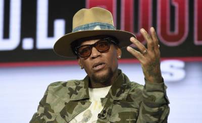 Comedian DL Hughley COVID-19 positive after fainting onstage - clickorlando.com - state Tennessee - city Nashville, state Tennessee