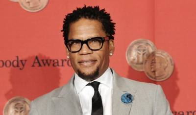 D.L.Hughley - Comedian DL Hughley tests positive for coronavirus after collapsing onstage in Nashville - foxnews.com - state Tennessee - city Nashville, state Tennessee