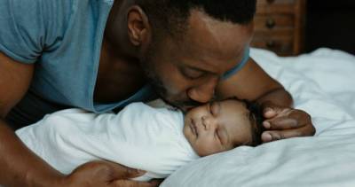 Pandemic papas: How these new dads are embracing fatherhood in 2020 - globalnews.ca