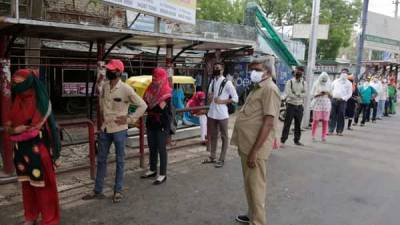 Gujarat's covid-19 count crosses 27,000-mark; deaths 1,664 - livemint.com - city Ahmedabad - city Surat