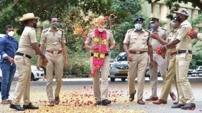 Bhaskar Rao - Bengaluru Police bans photographing coronavirus patients - livemint.com
