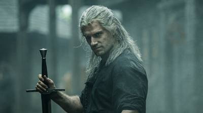 Henry Cavill - Netflix's 'The Witcher' to Begin Filming Again in August - justjared.com - Britain