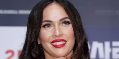 Megan Fox - Here's How Megan Fox's Relationship With Machine Gun Kelly Is Going - elle.com - Austin, county Green - county Green