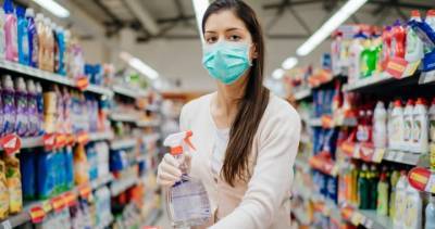 Theresa Tam - Planes, salons and grocery stores: Companies that require face masks in Canada - globalnews.ca - Canada