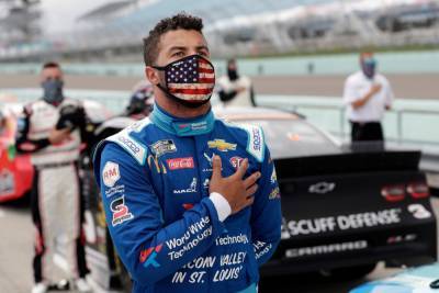 Bubba Wallace - NASCAR Stars Rally Behind Bubba Wallace After Noose Found In His Stall - etcanada.com - state Alabama - county Talladega