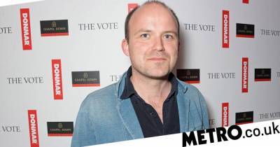 James Bond - Rory Kinnear - Rory Kinnear ‘fired up’ over suggestion his sister’s death from coronavirus is less ‘worthy’ than others - metro.co.uk