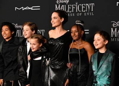 Angelina Jolie - Angelina Jolie speaks about children’s struggles growing up in the spotlight - evoke.ie - India