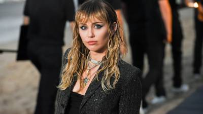 Miley Cyrus - Miley Cyrus Reveals She's Been Sober for Six Months - glamour.com