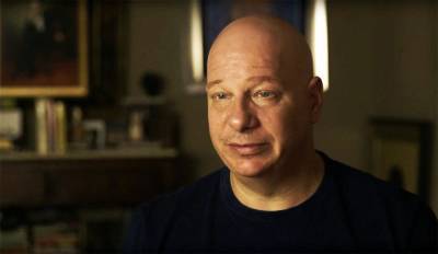 Jeff Ross - Comedian Jeff Ross Denies Woman’s Claims Of Sexual Relationship When She Was 15: ‘Absolutely Not True’ - etcanada.com