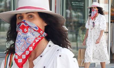Good Will - Minnie Driver looks summer perfect as she dons a flowy prairie dress while shopping at Zara - dailymail.co.uk - Panama