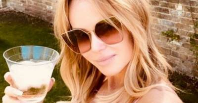 Amanda Holden - Jamie Theakston - Amanda Holden says she loves boozing at home and 'crawling up the stairs' after - mirror.co.uk - Britain