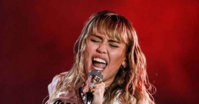 Miley Cyrus' sobriety has helped with therapy revelations - msn.com