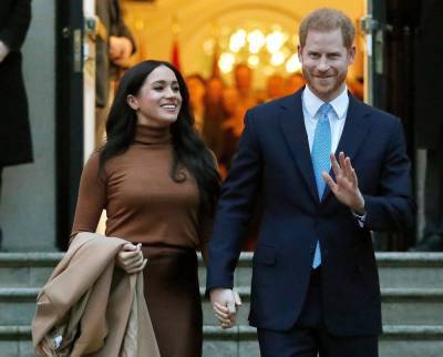 Harry Princeharry - Prince Harry And Meghan Markle Get Stuck In As They Visit Homeboy Industries In Los Angeles - etcanada.com - Los Angeles - city Los Angeles - county Boyle