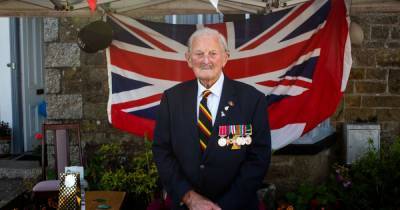 Hundreds line the streets as Dunkirk hero turns 100 after Covid-19 cancels party - mirror.co.uk