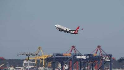 Qantas Airways to raise $1.3 billion and cut at least 6,000 jobs due tocovid-19 - livemint.com - India