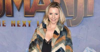 Beverley Mitchell can't have contractions when she gives birth - msn.com