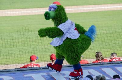 Phillie Phanatic, Mr Met, MLB mascots now permitted in parks - clickorlando.com