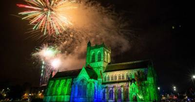 Calls made to cancel Paisley fireworks and Christmas lights switch-on - dailyrecord.co.uk - Scotland