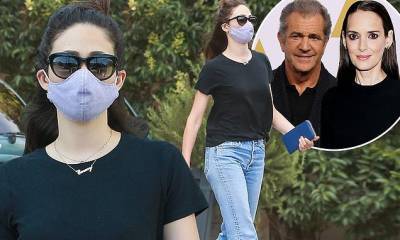 Eric Garcetti - Gavin Newsom - Emmy Rossum - Emmy Rossum stops by Sweetgreen in WeHo... before venting about anti-Semitism in the industry - dailymail.co.uk - state California