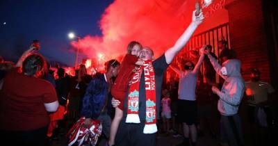 Jurgen Klopp - Liverpool Fans Celebrate Premier League Victory Prompting Police Warning Over Street Gatherings - msn.com - city Manchester