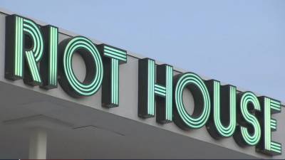 Doug Ducey - Scottsdale Police charges nightclub in Old Town for social distancing violations - fox29.com - city Scottsdale - city Old
