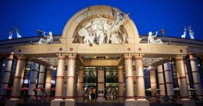 Trafford Centre - The rise and fall of the Trafford Centre... 22 years of an iconic attraction now facing closure - manchestereveningnews.co.uk - Britain - city Manchester