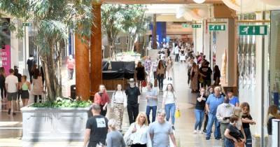 Trafford Centre - Retail workers' heartbreak as Trafford Centre owners Intu plunge into administration - manchestereveningnews.co.uk