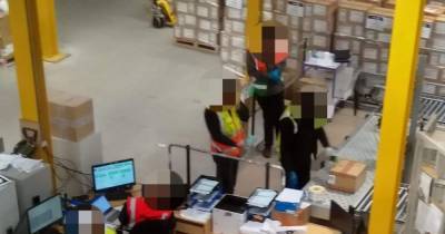 JD Sports worker sacked after sharing images from inside Rochdale warehouse during lockdown - manchestereveningnews.co.uk