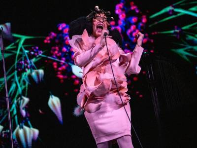 Symphony Orchestra - Björk to live-stream three orchestral performances in aid of women’s charity - nme.com - Iceland