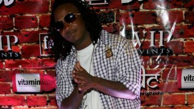 Martin Luther - Rapper Huey dead at 32 from a gunshot wound - fox29.com - state Missouri - county St. Louis