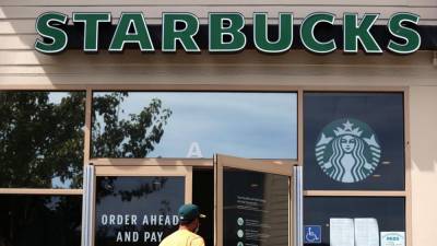 Texas Starbucks barista attacked after asking customer to wear mask - fox29.com - state California - state Texas - county Midland - city San Rafael, state California
