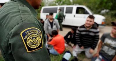 South America - ‘The cruelty is staggering:’ U.S. deports migrants using coronavirus public health powers - globalnews.ca - Usa - state California - Mexico - Honduras