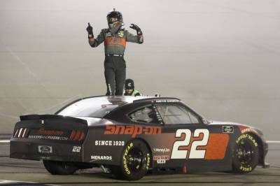 Austin Cindric - Noah Gragson - Austin Cindric completes Xfinity sweep at Kentucky Speedway - clickorlando.com - state Kentucky - county Chase