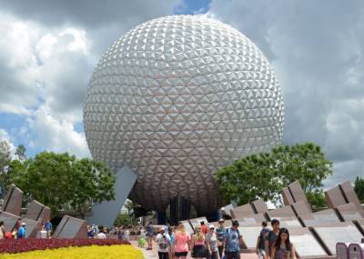 Twitter SLAMS Disney World For Re-Opening Amid Soaring Number Of Coronavirus Cases: ‘Florida Is A Death Trap’ - perezhilton.com - Usa - state Florida - state Texas