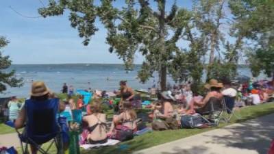 Nicole Stillger - Beachgoers crowd Sylvan Lake despite pandemic rules - globalnews.ca