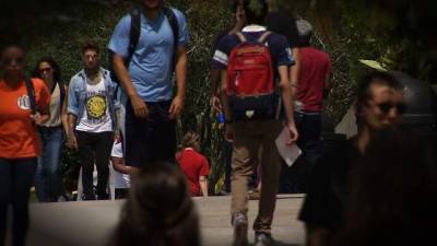 High school seniors wary of student debt - clickorlando.com - state Florida - county Orange